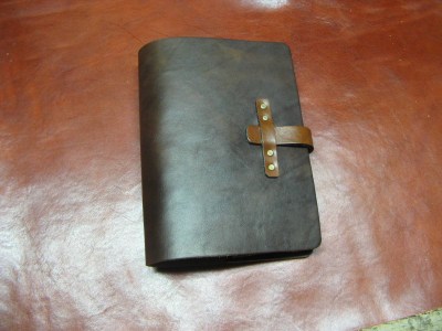 03012-Goticky-diar-front8